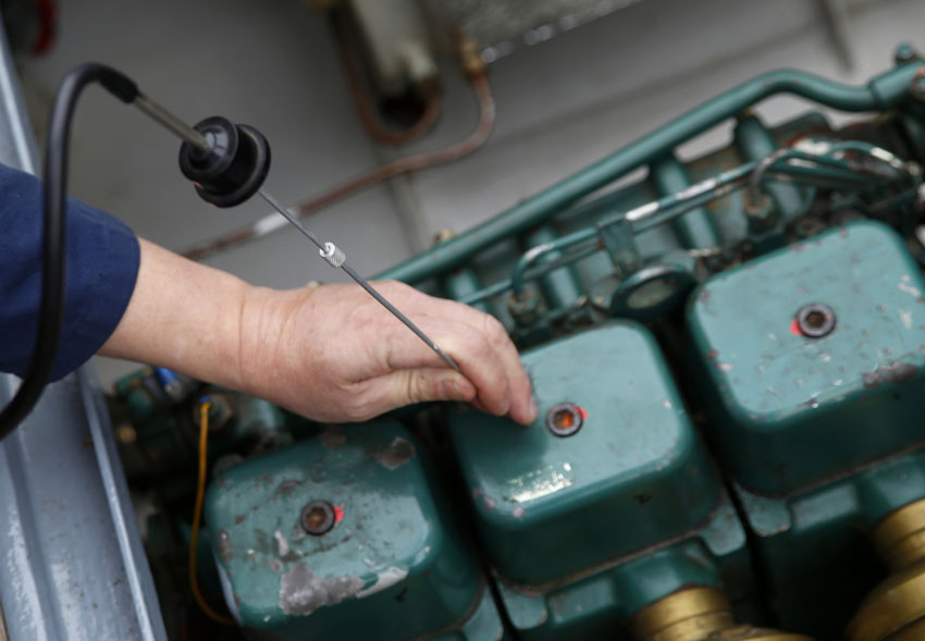 Boat Electrical Problems in Pensacola, FL 32507